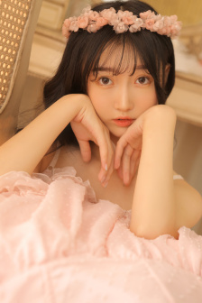 女王的小鲜肉