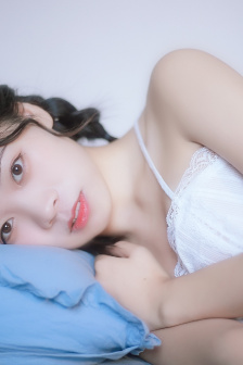 最美情侣中国字幕视频